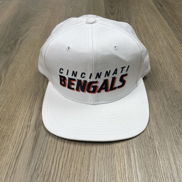 VINTAGE Cincinnati Bengals Hat Cap Snap Back Mens White NFL Football New Era 90s